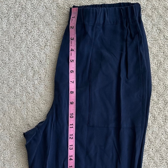 XiRENA 100% Silk Mercer Straight Leg Pant Navy Blue Small NWT Luxury Lightweight - Picture 13 of 14